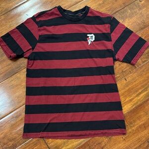 Primitive skateboarding Striped Black and Red Men's M Shirt with P Rosebud
